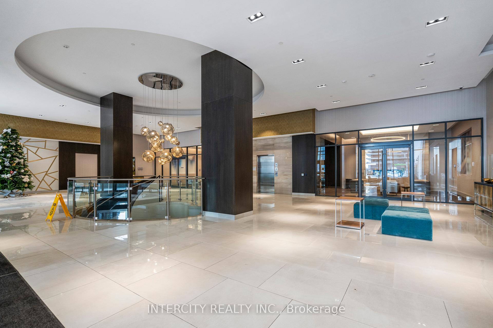 Photo 4 of Unit 1907, 9000 Jane Street, Vaughan, Concord — HOMEH
