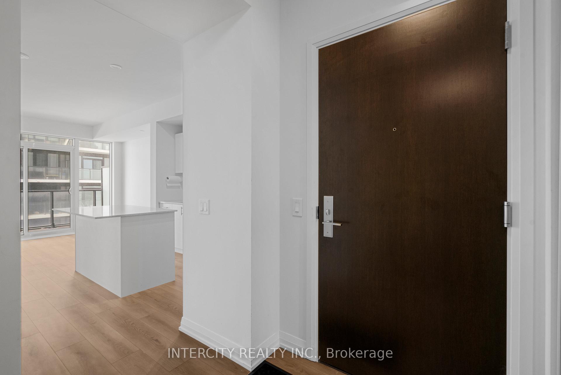 Photo 6 of Unit 1907, 9000 Jane Street, Vaughan, Concord — HOMEH