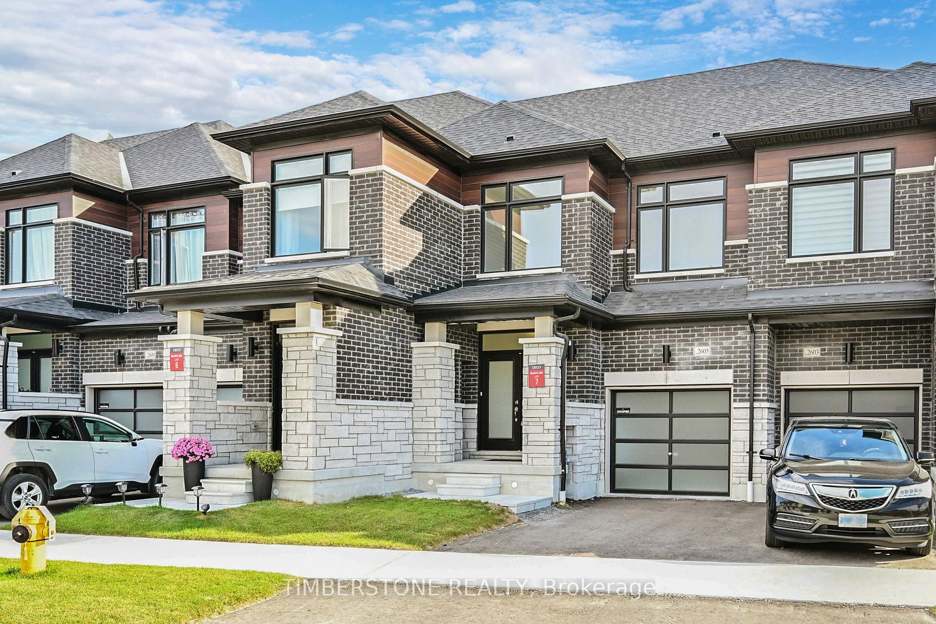 Photo 2 of 2605 Hibiscus Drive, Pickering, Rural Pickering — HOMEH