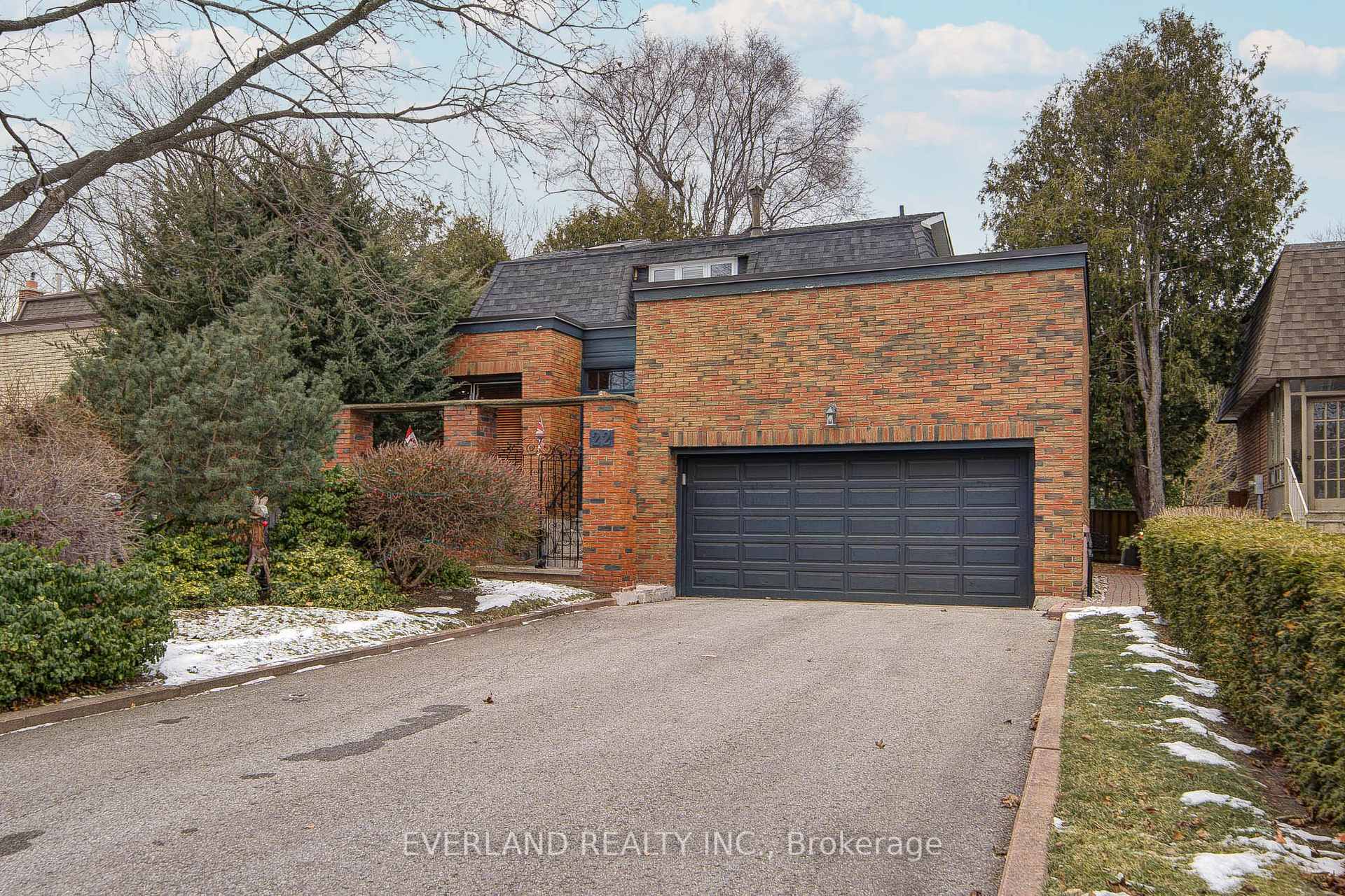 Front of 22 Hagerman Boulevard
