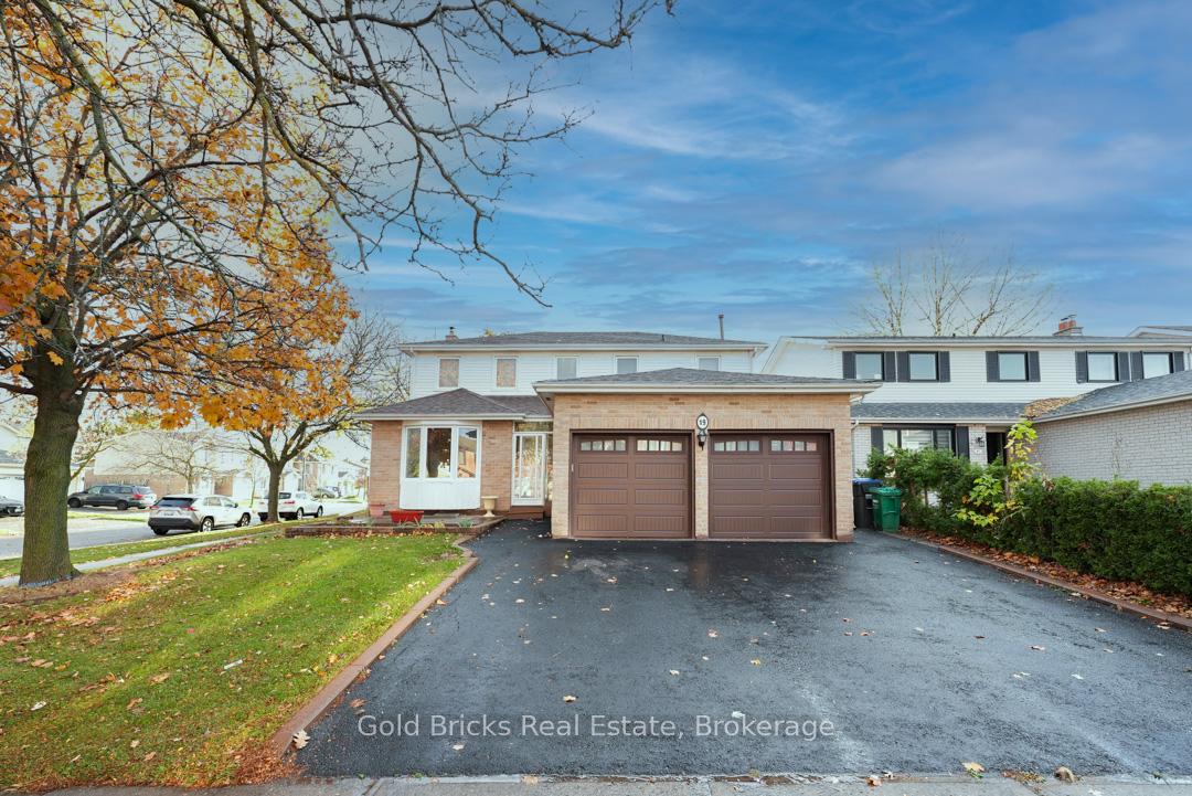 Front of 19 Mikado Crescent