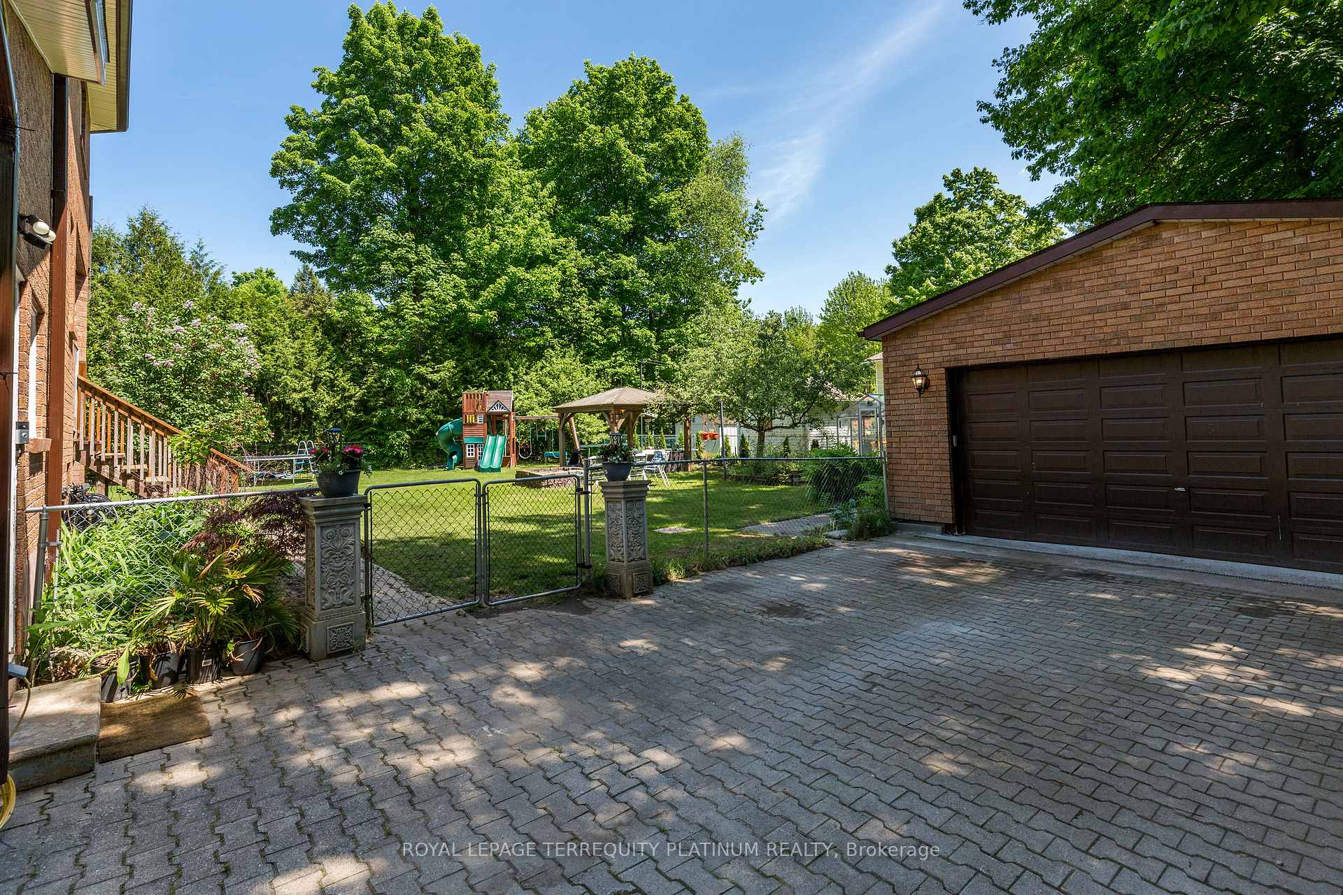 Photo 33 of 136 Wolfe Trail, Tiny, Lafontaine — HOMEH