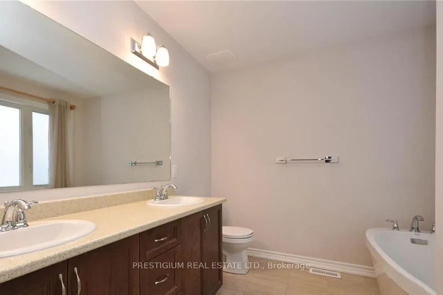 Photo 15 of 129 Sweetvalley Drive, Ottawa, Avalon West — HOMEH