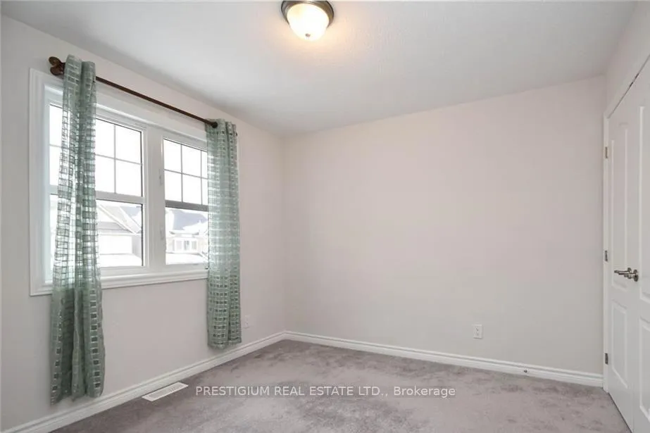 Photo 18 of 129 Sweetvalley Drive, Ottawa, Avalon West — HOMEH