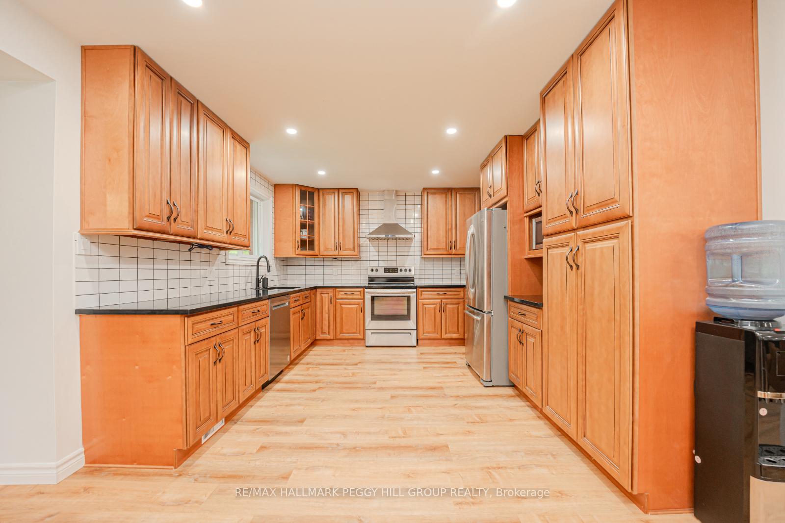 Photo 23 of 1755 Golf Link Road, Tiny, Rural Tiny — HOMEH