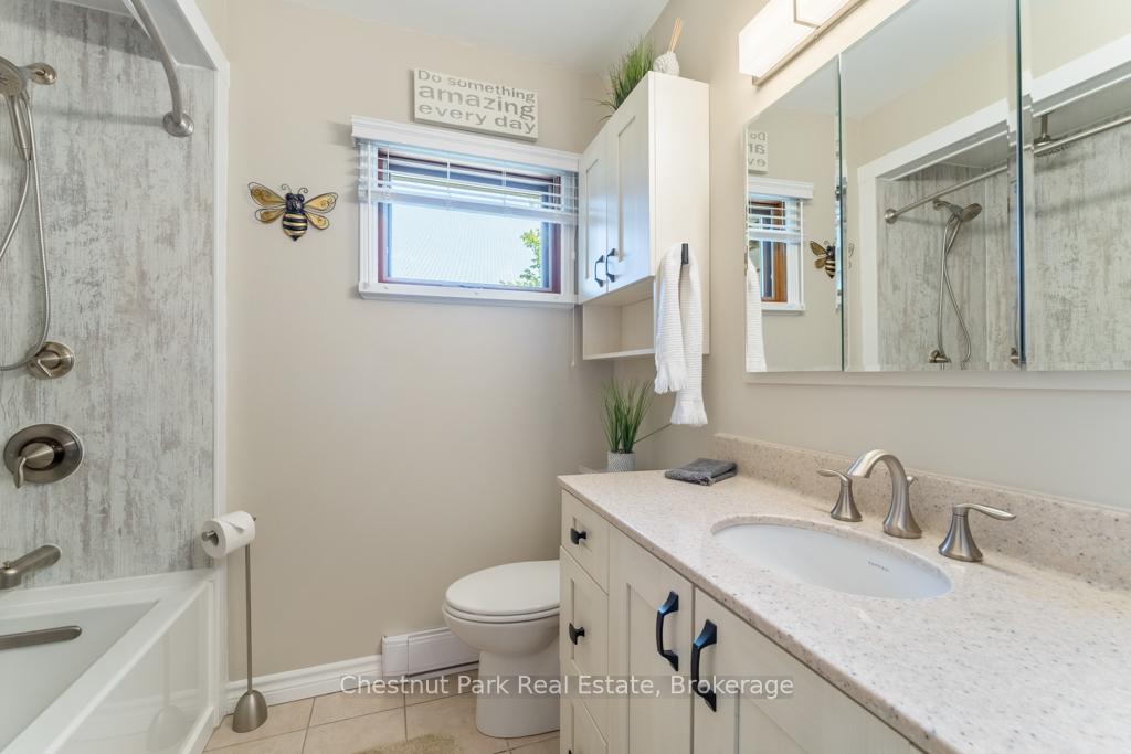 Photo 42 of 247 Wapaska Crescent, Gravenhurst, Muskoka (S) — HOMEH