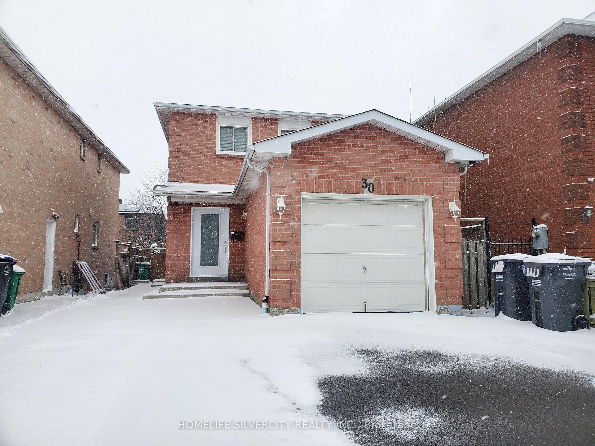 Front of Unit 1, 30 Castlehill Road
