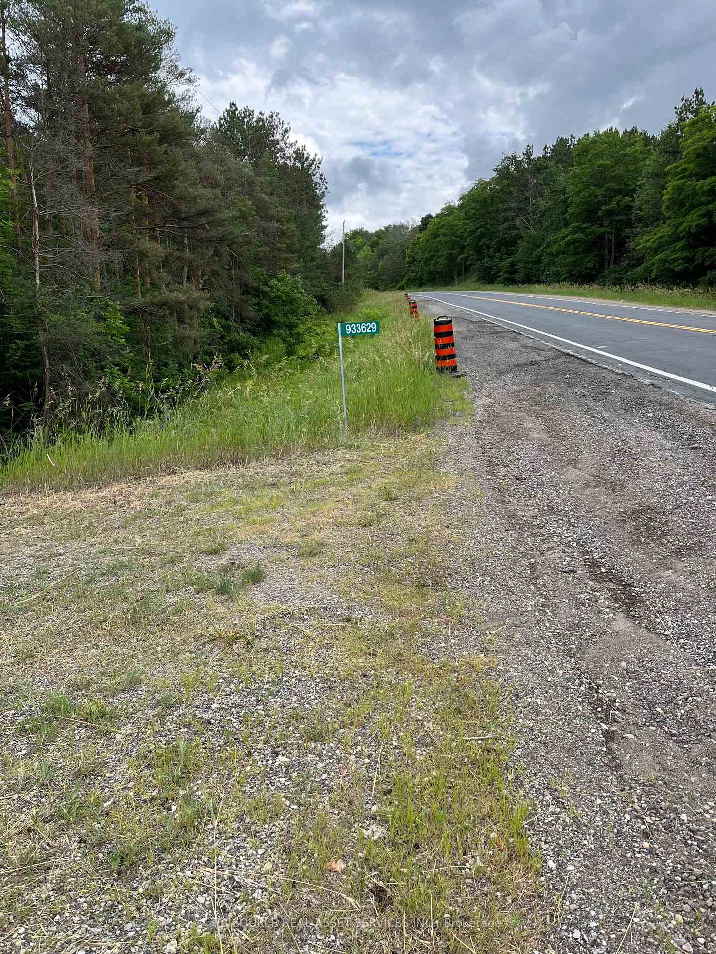 Photo 4 of 933629 Airport Road, Mono, Rural Mono — HOMEH