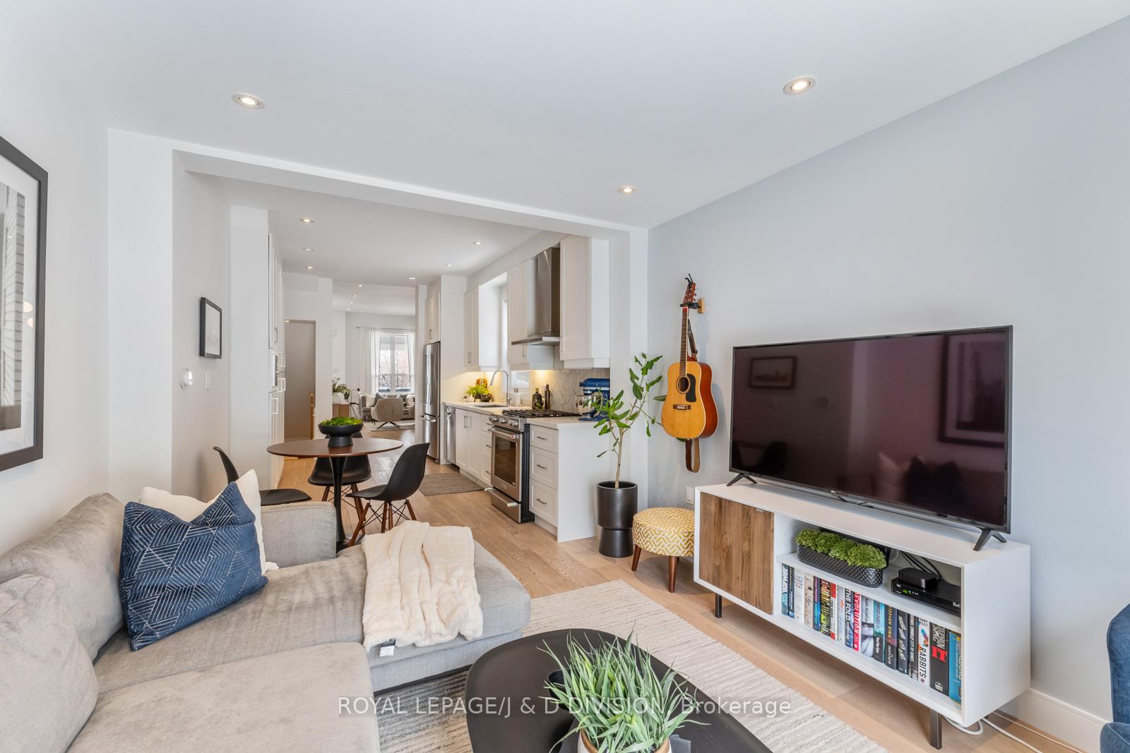 Photo 37 of 34 First Avenue, Toronto, South Riverdale — HOMEH