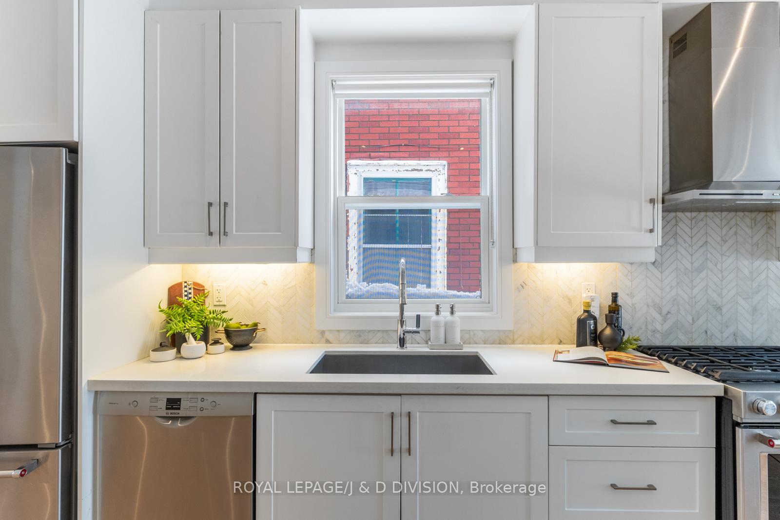 Photo 15 of 34 First Avenue, Toronto, South Riverdale — HOMEH