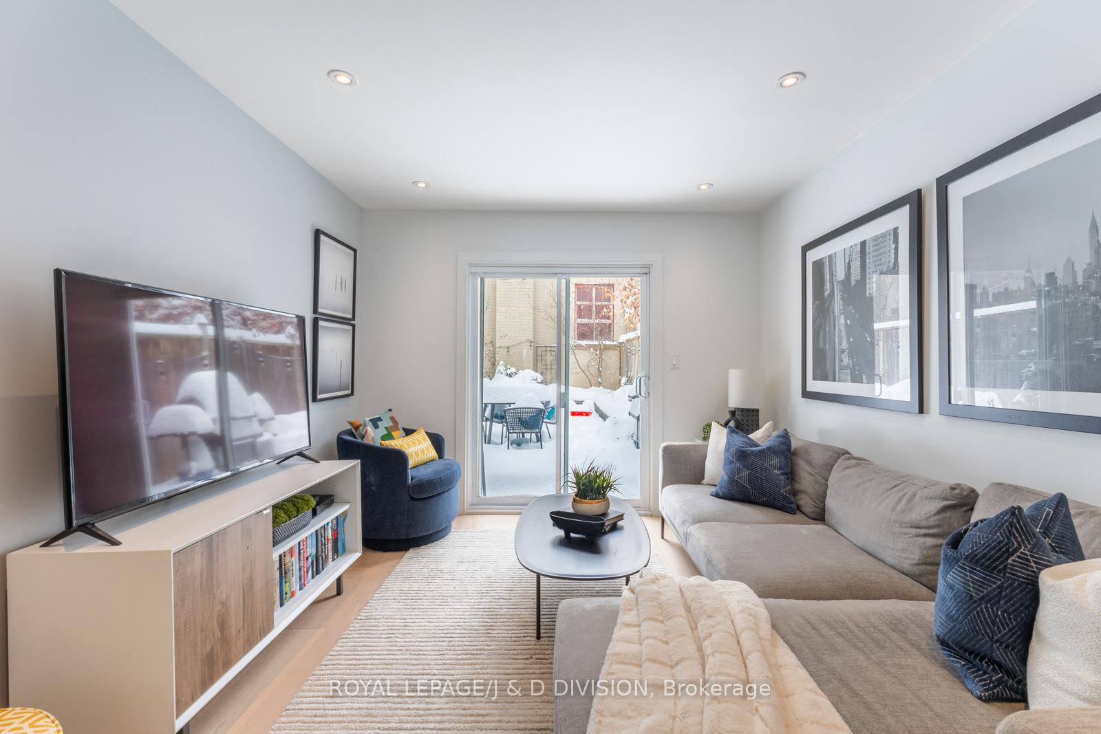 Photo 17 of 34 First Avenue, Toronto, South Riverdale — HOMEH