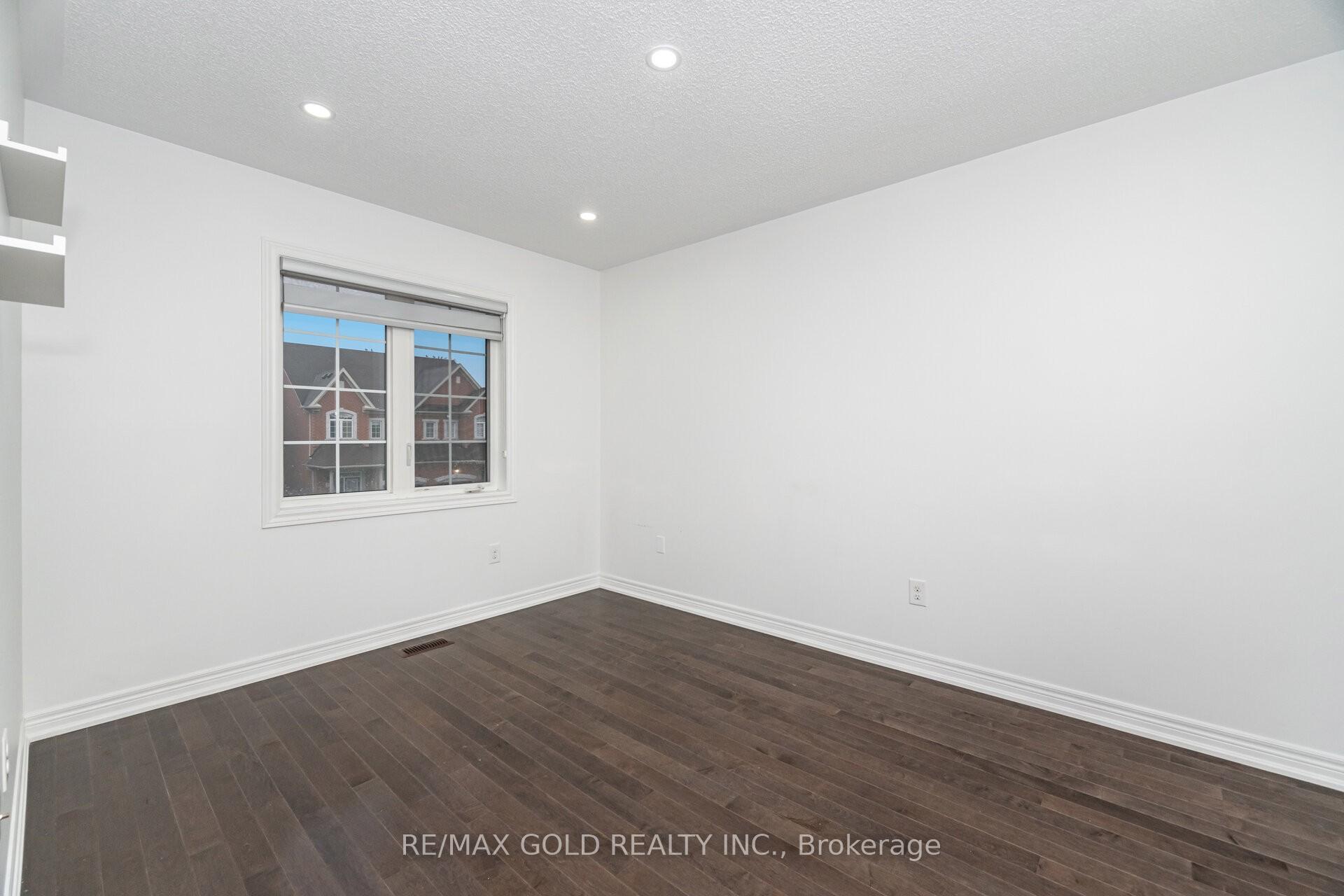 Photo 15 of 79 Lesabre Crescent, Brampton, Bram East — HOMEH