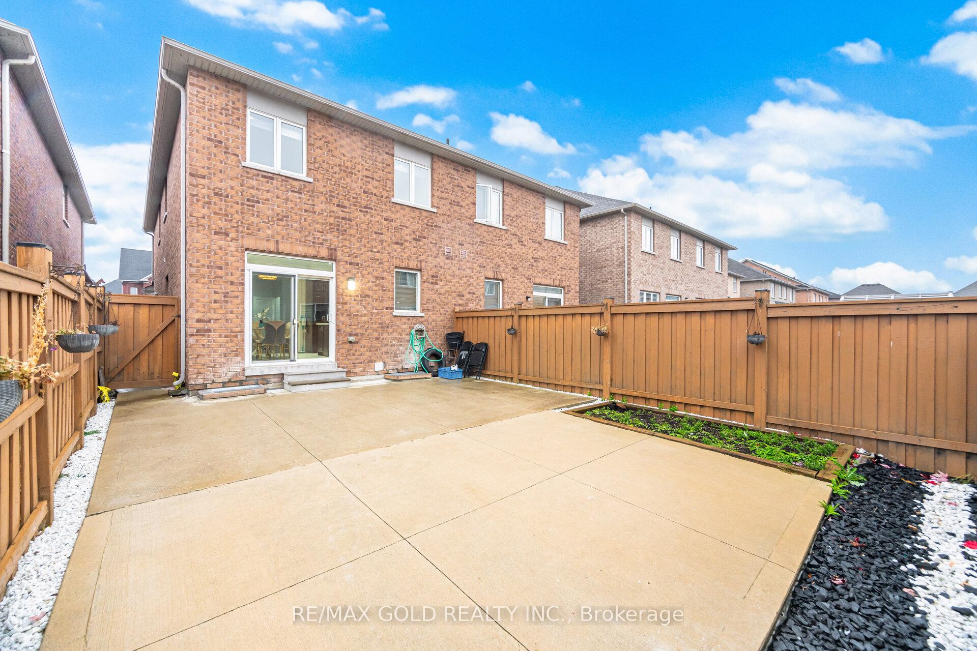 Photo 26 of 79 Lesabre Crescent, Brampton, Bram East — HOMEH