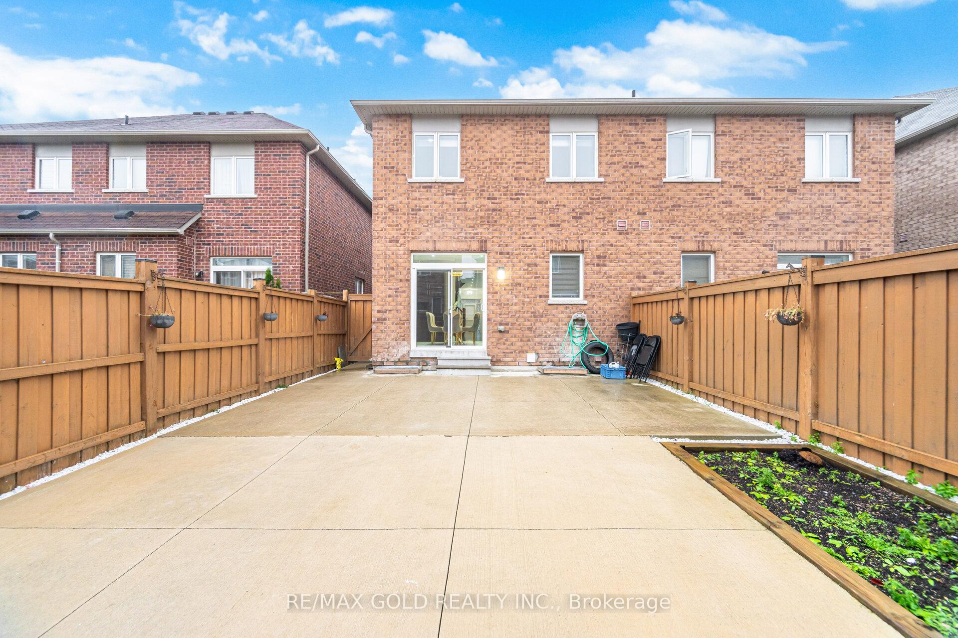 Photo 28 of 79 Lesabre Crescent, Brampton, Bram East — HOMEH