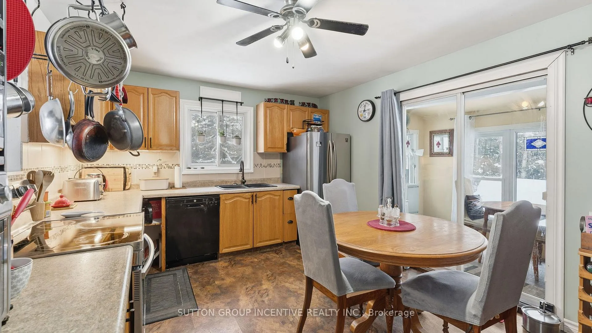Photo 16 of 1204 Bacon Road, Minden Hills, Snowdon — HOMEH