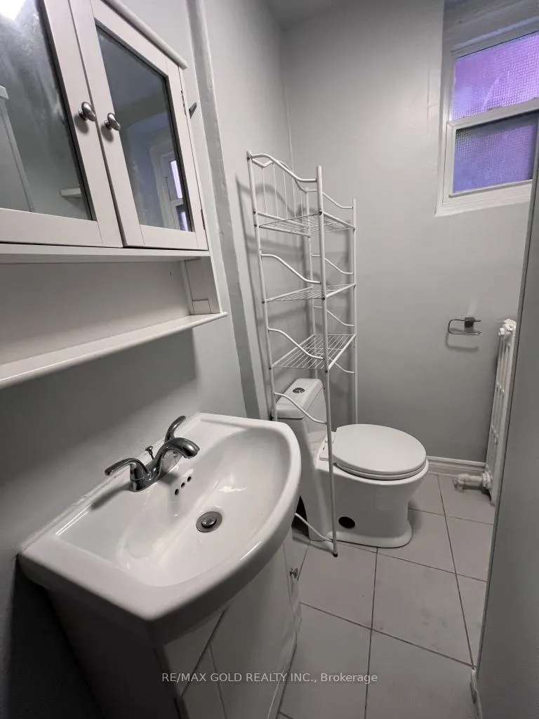 Photo 22 of Unit 1, 959 Main Street E, Hamilton, Stipley — HOMEH