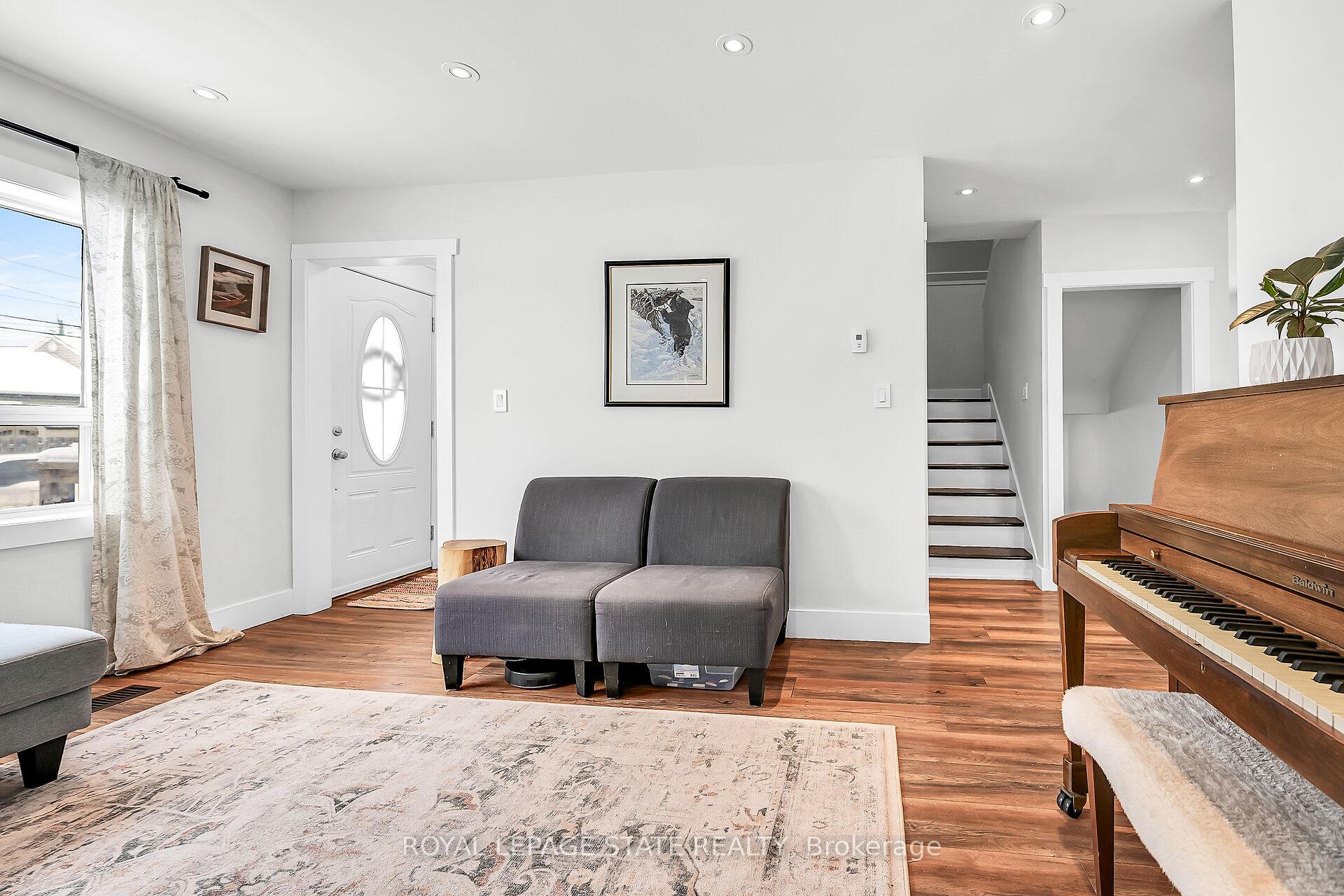 Photo 27 of 257 East 26th Street, Hamilton, Eastmount — HOMEH