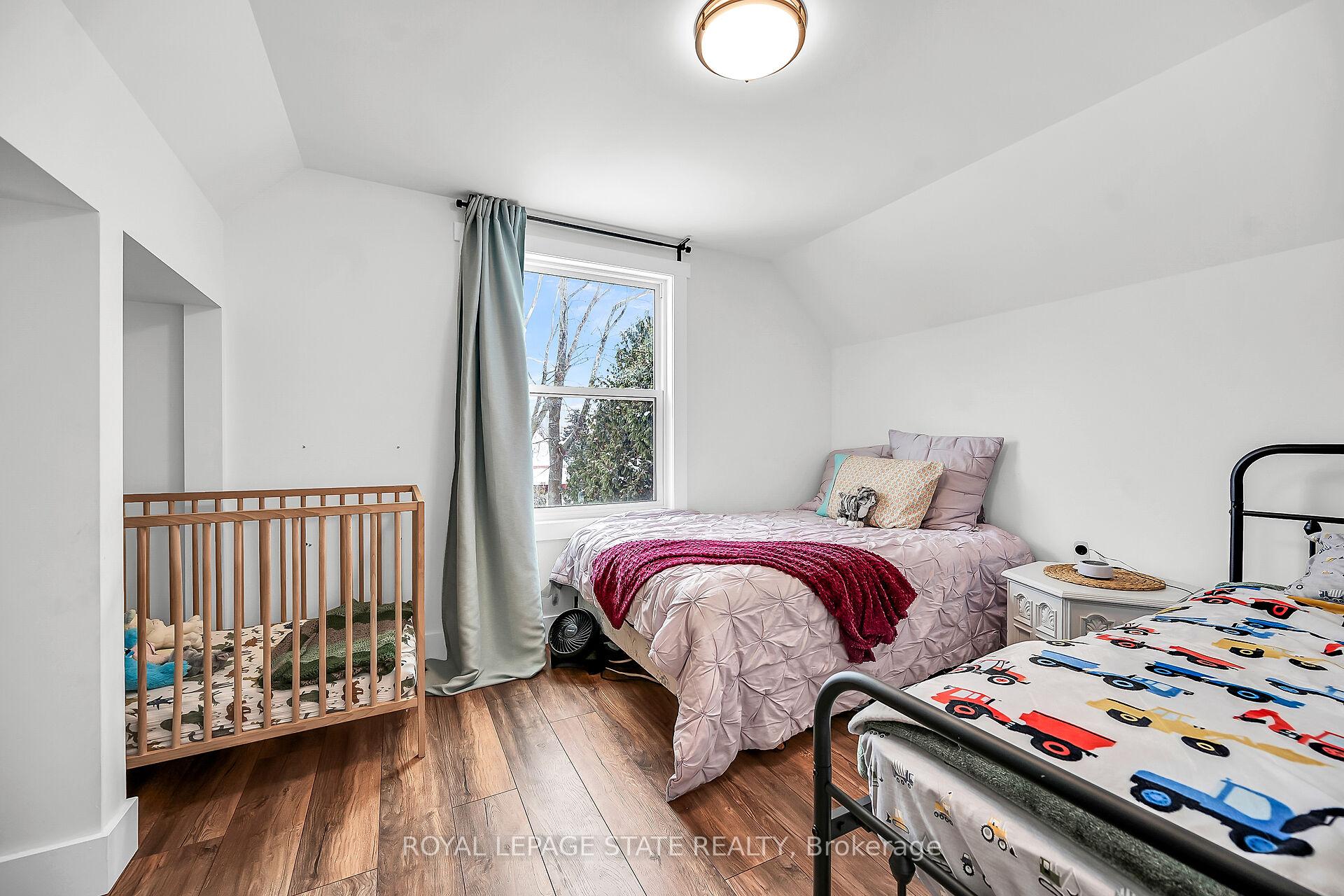 Photo 45 of 257 East 26th Street, Hamilton, Eastmount — HOMEH