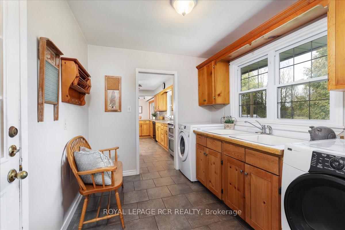 Photo 40 of 250 Ashworth Road, Uxbridge, Rural Uxbridge — HOMEH