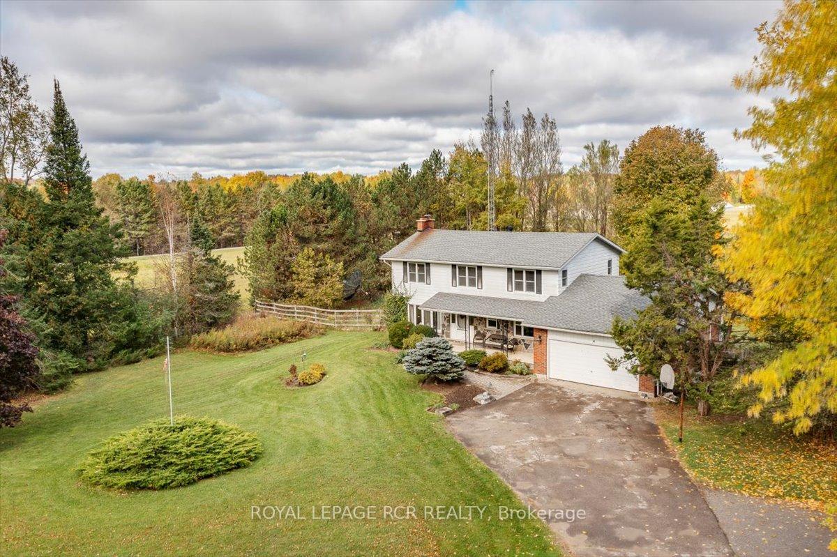 Photo 1 of 250 Ashworth Road, Uxbridge, Rural Uxbridge — HOMEH