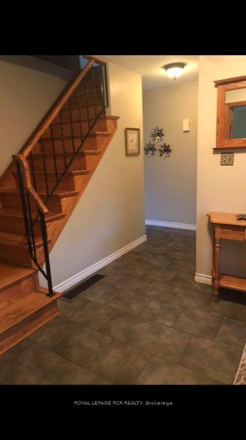 Photo 10 of 250 Ashworth Road, Uxbridge, Rural Uxbridge — HOMEH