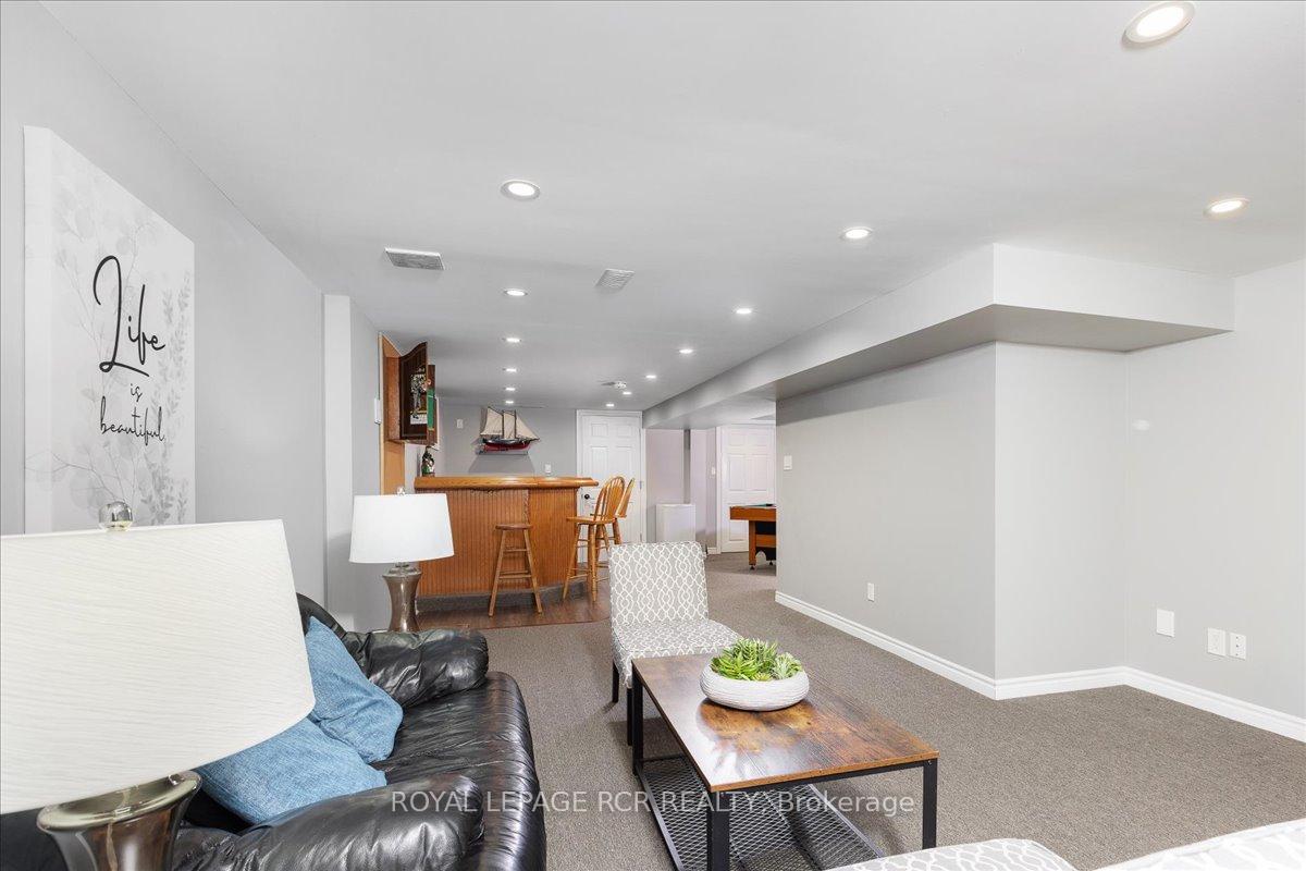Photo 54 of 250 Ashworth Road, Uxbridge, Rural Uxbridge — HOMEH