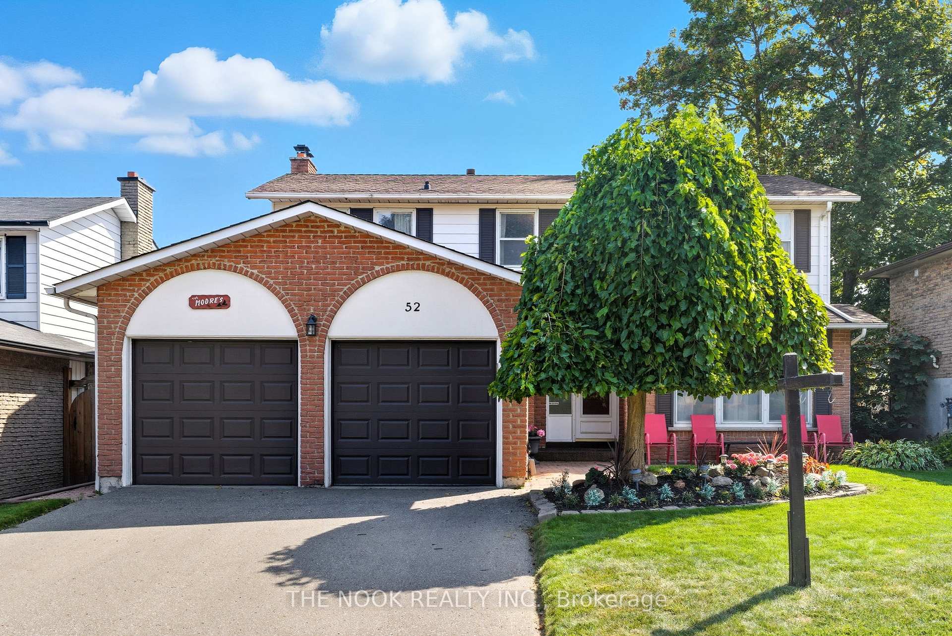 Photo 1 of 52 Rosalynne Avenue, Clarington, Bowmanville — HOMEH