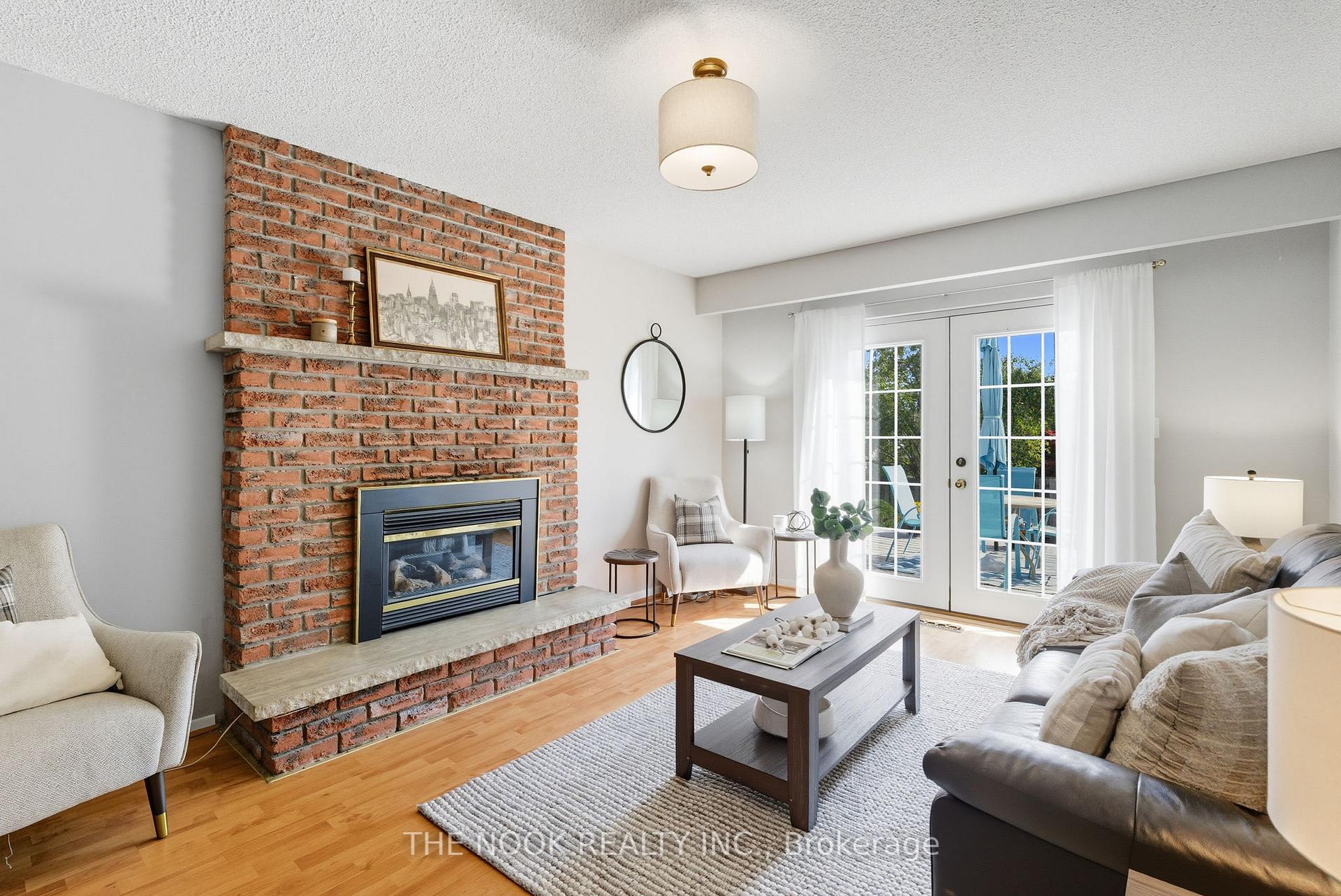 Photo 17 of 52 Rosalynne Avenue, Clarington, Bowmanville — HOMEH