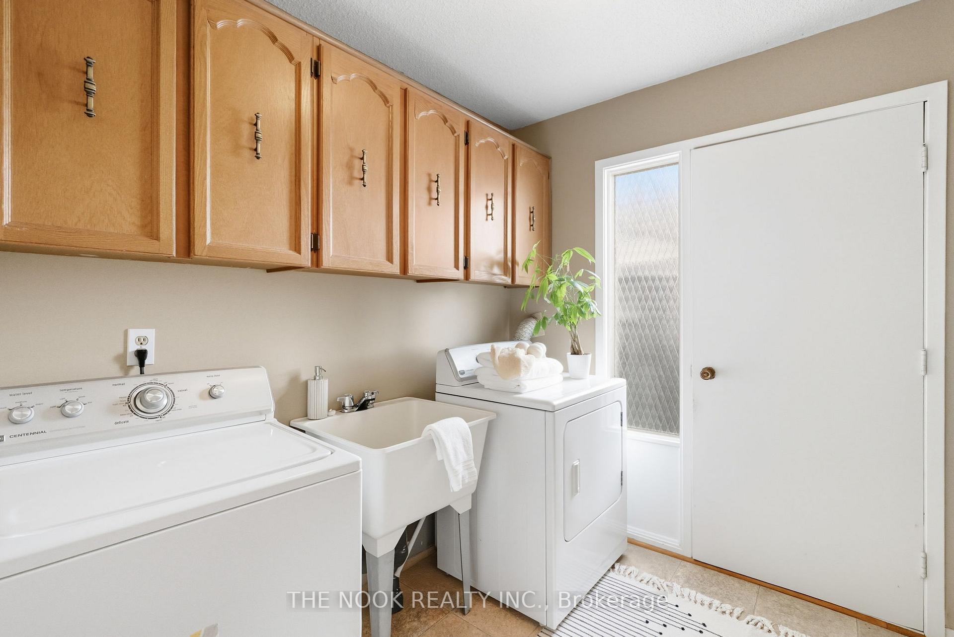 Photo 21 of 52 Rosalynne Avenue, Clarington, Bowmanville — HOMEH