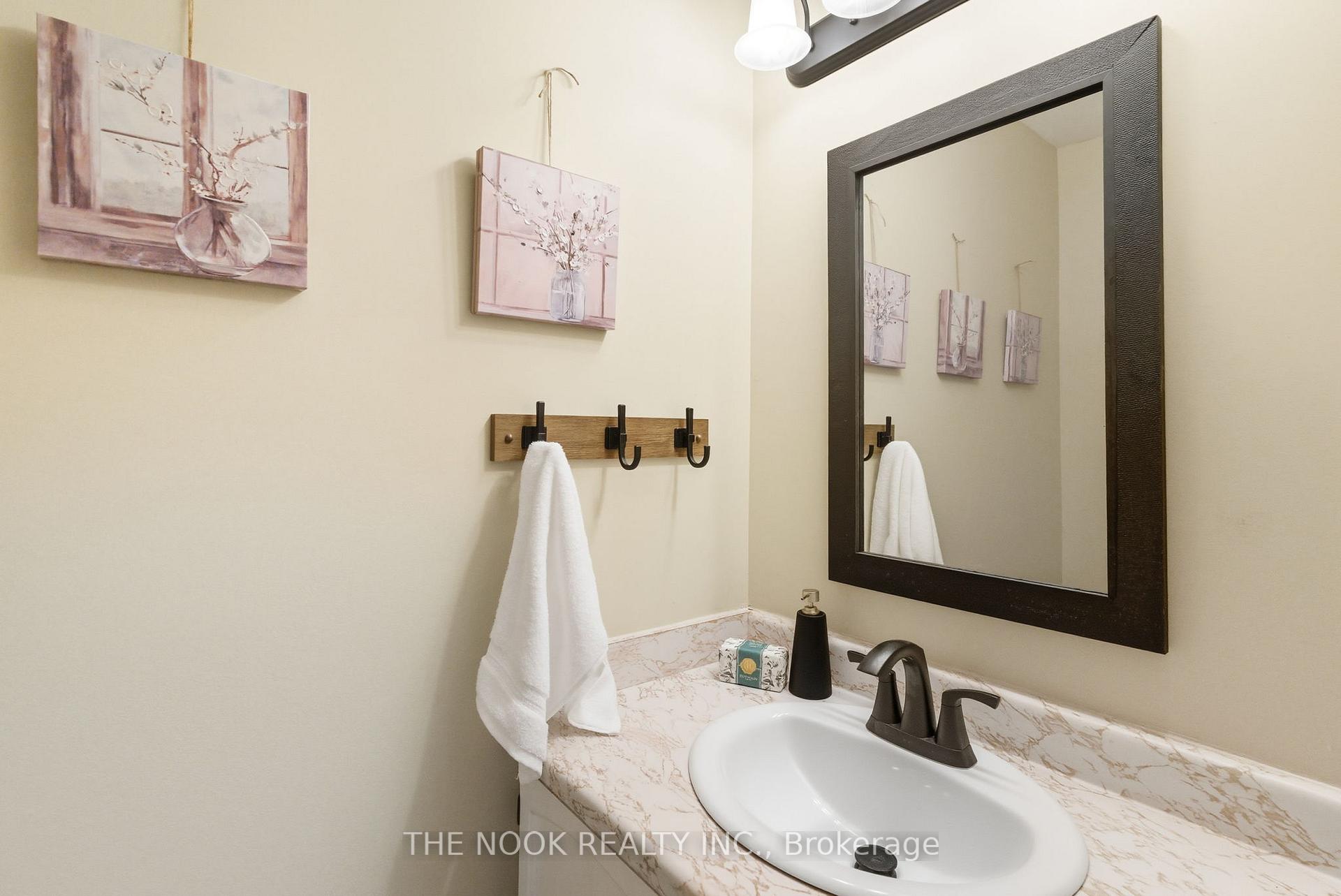 Photo 22 of 52 Rosalynne Avenue, Clarington, Bowmanville — HOMEH