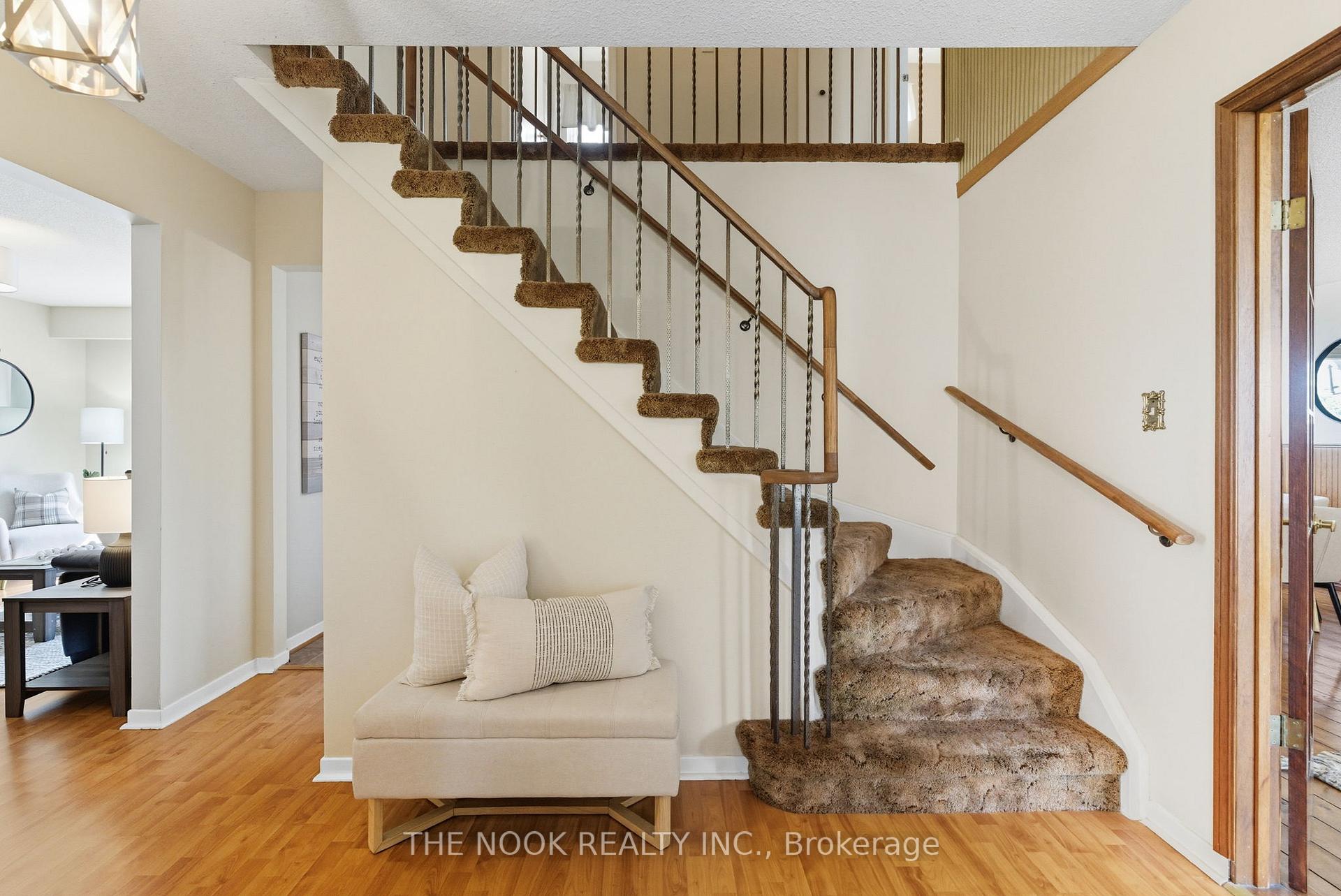 Photo 23 of 52 Rosalynne Avenue, Clarington, Bowmanville — HOMEH