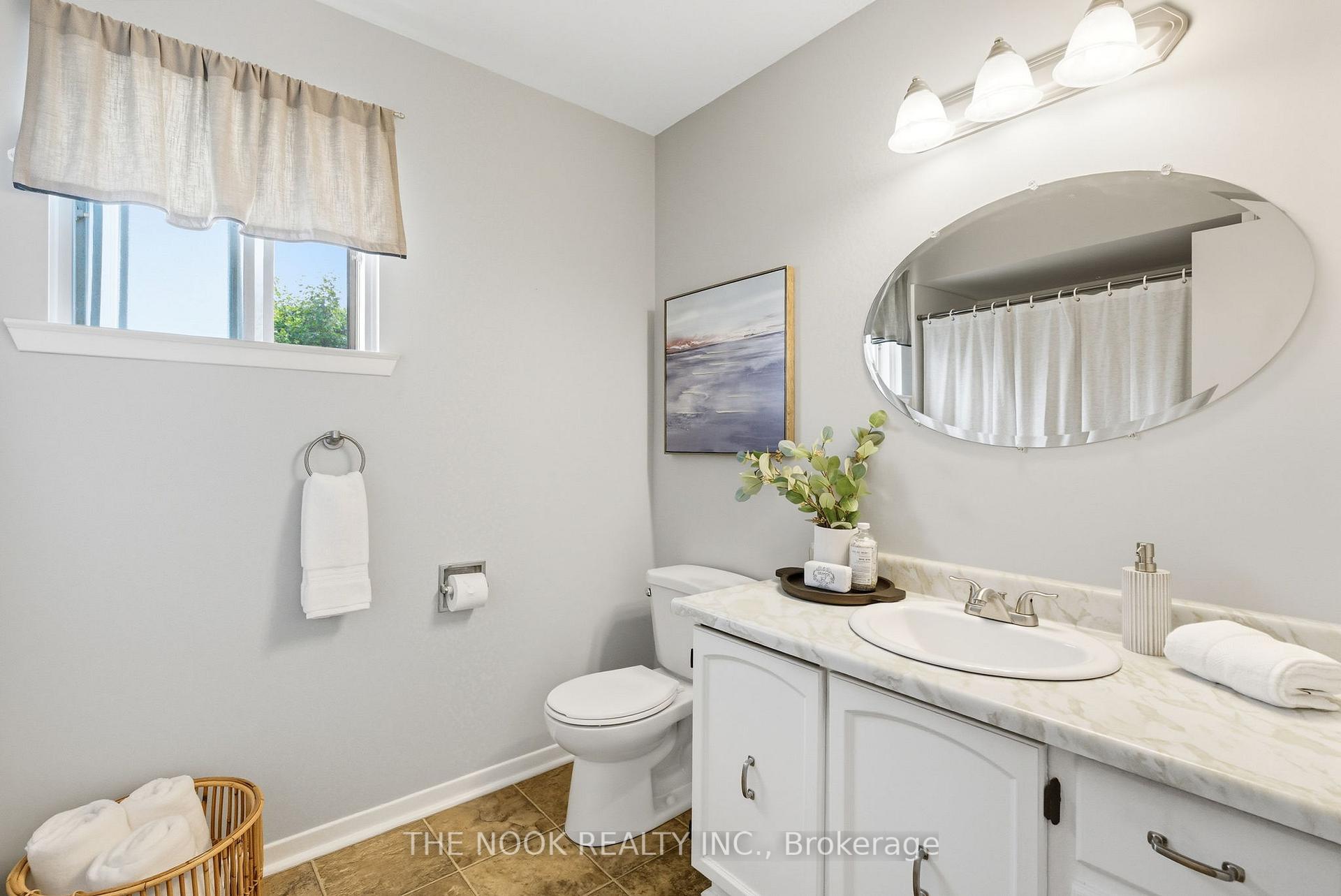 Photo 27 of 52 Rosalynne Avenue, Clarington, Bowmanville — HOMEH