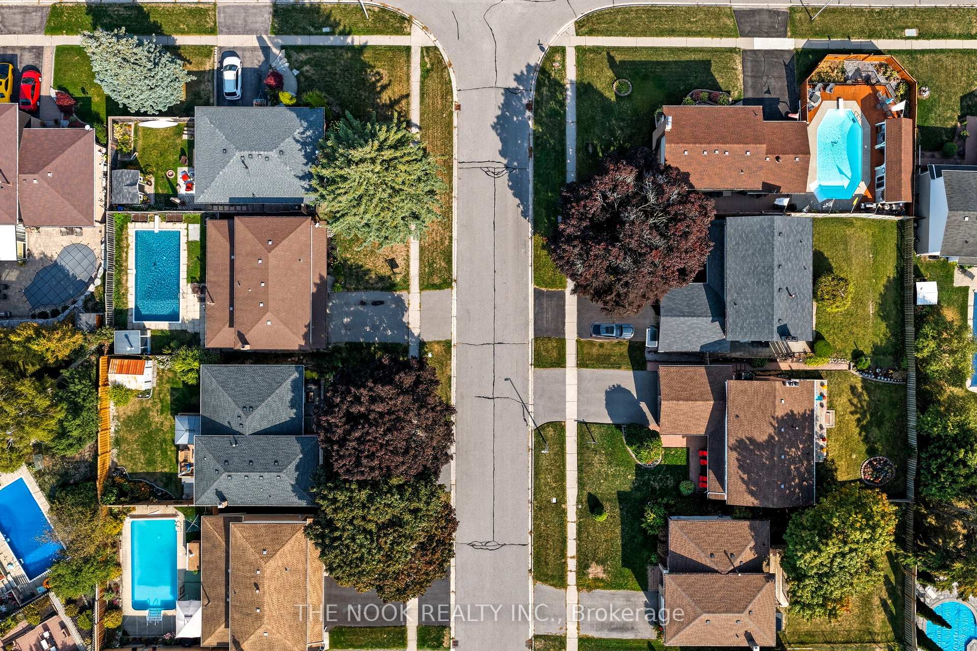 Photo 47 of 52 Rosalynne Avenue, Clarington, Bowmanville — HOMEH