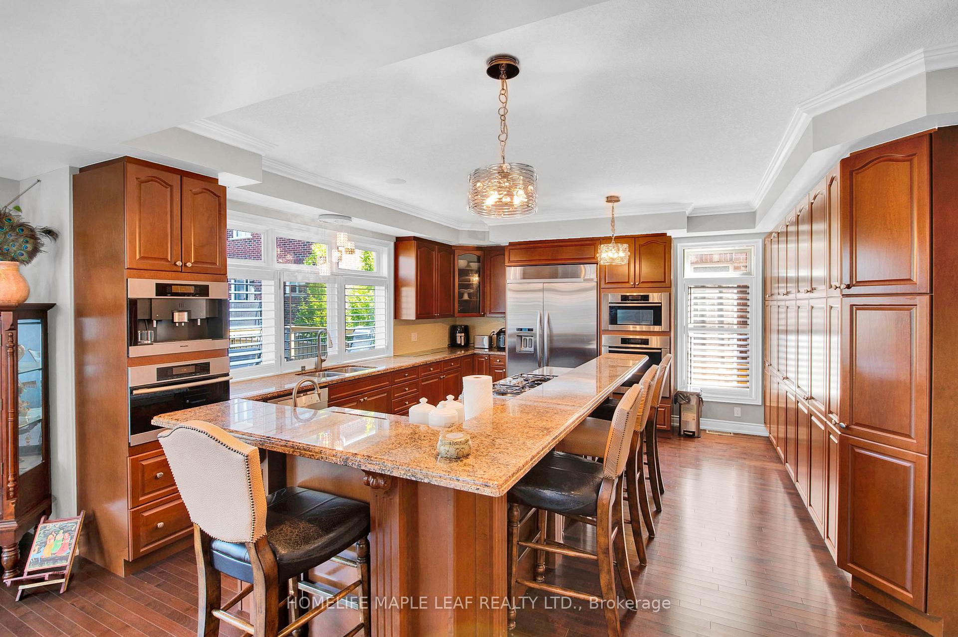 Photo 10 of 5 Kierland Road, Barrie, Ardagh — HOMEH