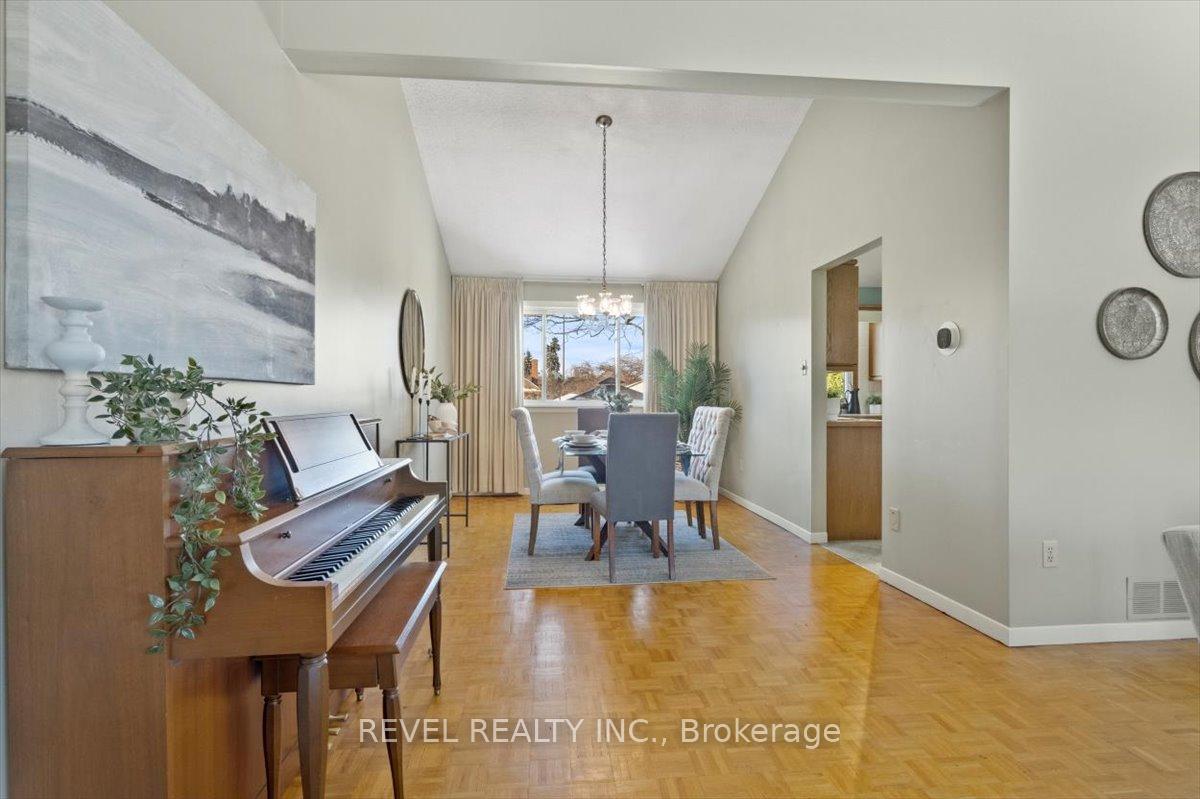 Photo 10 of 372 Toynevale Road, Pickering, Rosebank — HOMEH