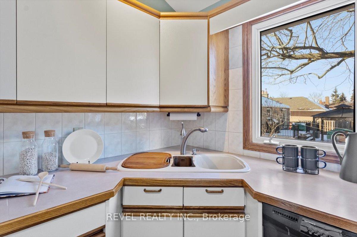 Photo 18 of 372 Toynevale Road, Pickering, Rosebank — HOMEH