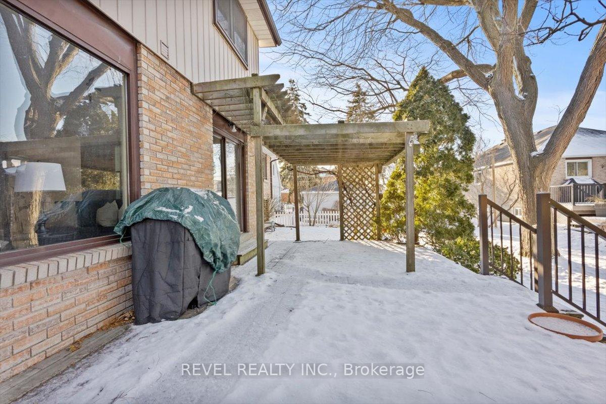 Photo 39 of 372 Toynevale Road, Pickering, Rosebank — HOMEH