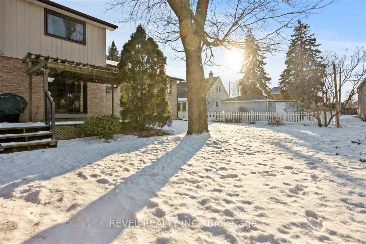 Photo 43 of 372 Toynevale Road, Pickering, Rosebank — HOMEH
