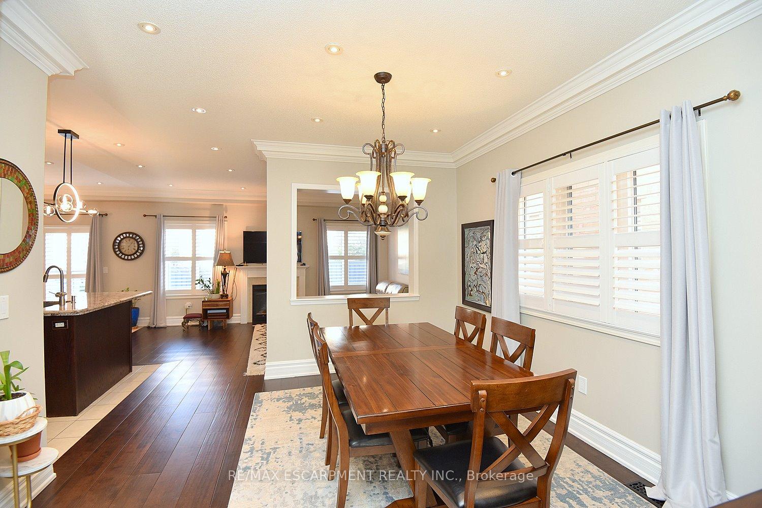 Photo 12 of 3321 Steeplechase Drive, Burlington, Alton — HOMEH