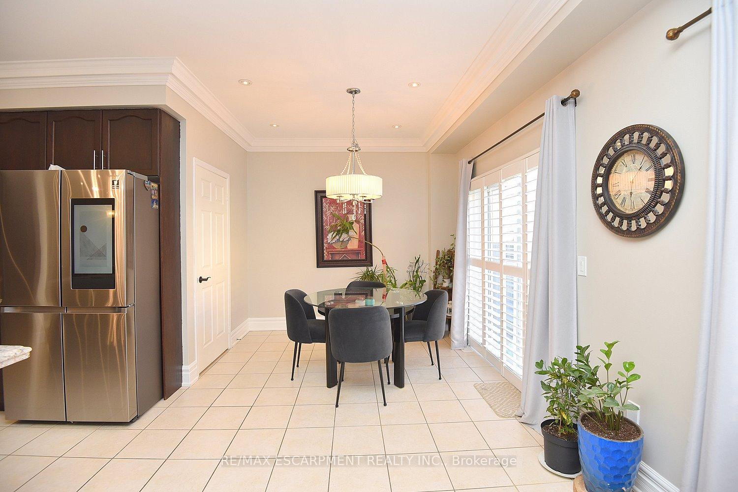 Photo 15 of 3321 Steeplechase Drive, Burlington, Alton — HOMEH