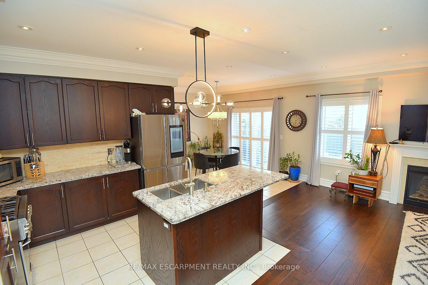 Photo 24 of 3321 Steeplechase Drive, Burlington, Alton — HOMEH