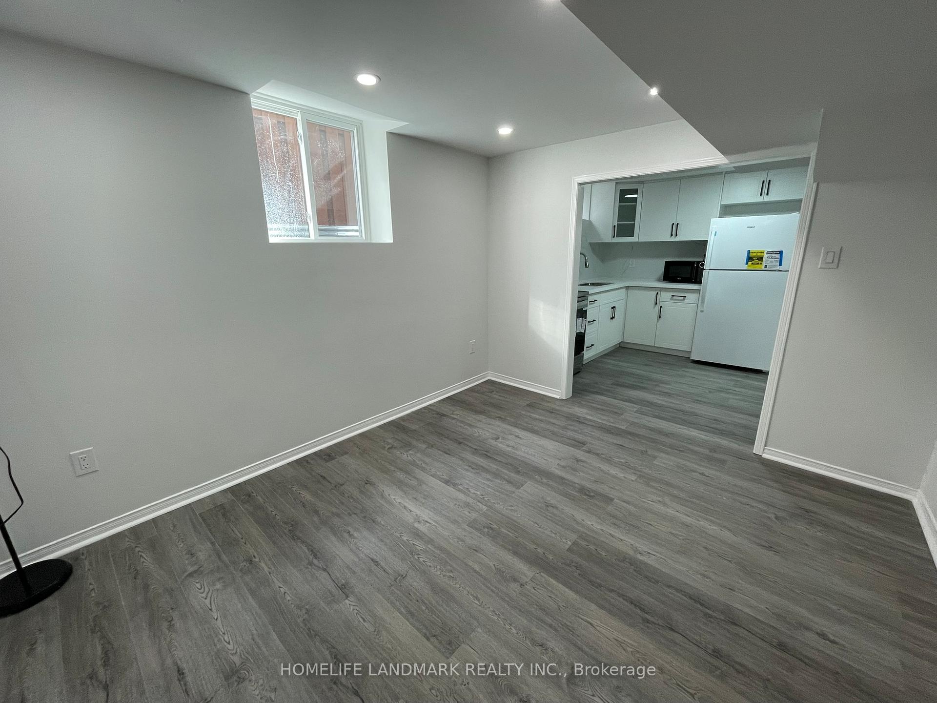 Photo 5 of Unit Unit Lower, 80 Loon Avenue, Barrie, Painswick South — HOMEH