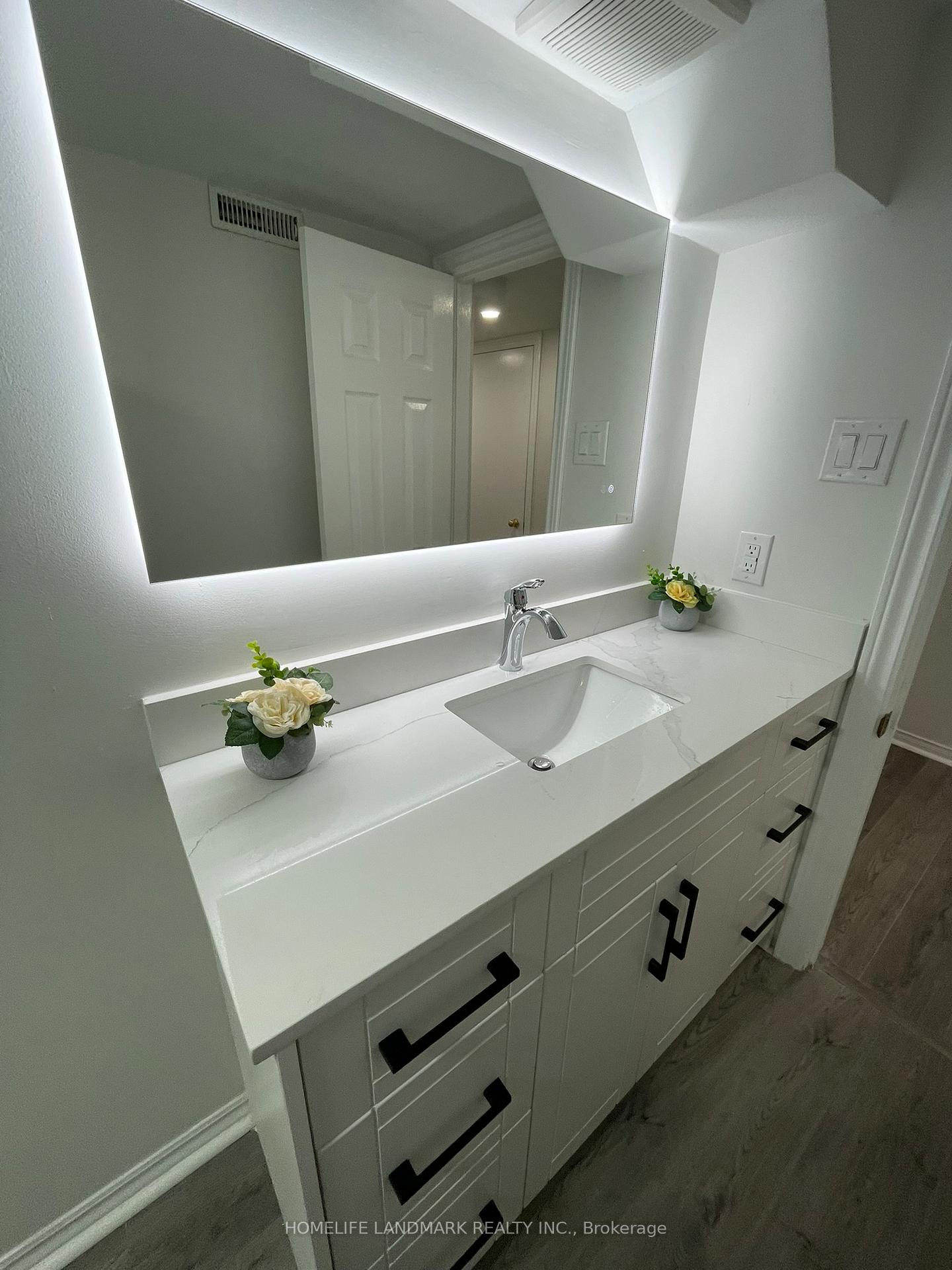 Photo 8 of Unit Unit Lower, 80 Loon Avenue, Barrie, Painswick South — HOMEH