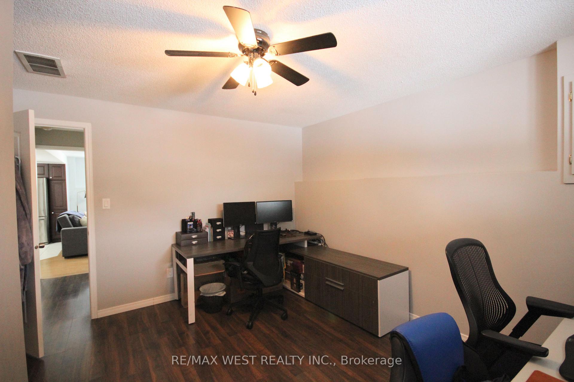 Photo 34 of 10 Frances Avenue, Hamilton, Stoney Creek — HOMEH