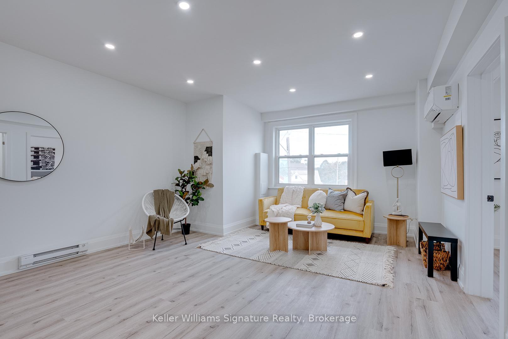 Photo 17 of Unit A-308, 1083 Main Street, Hamilton, Crown Point — HOMEH