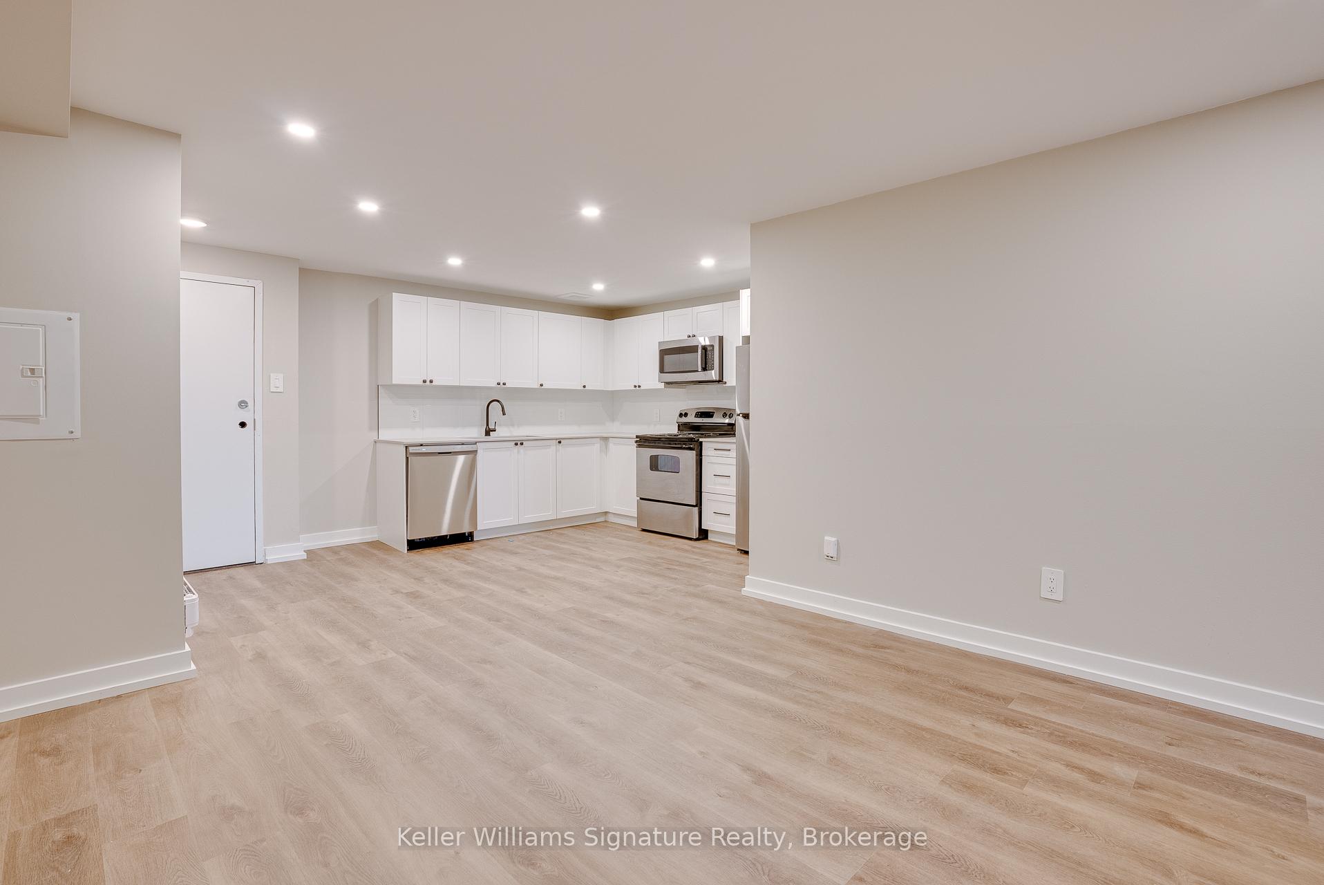 Photo 7 of Unit A-201, 1083 Main Street, Hamilton, Crown Point — HOMEH