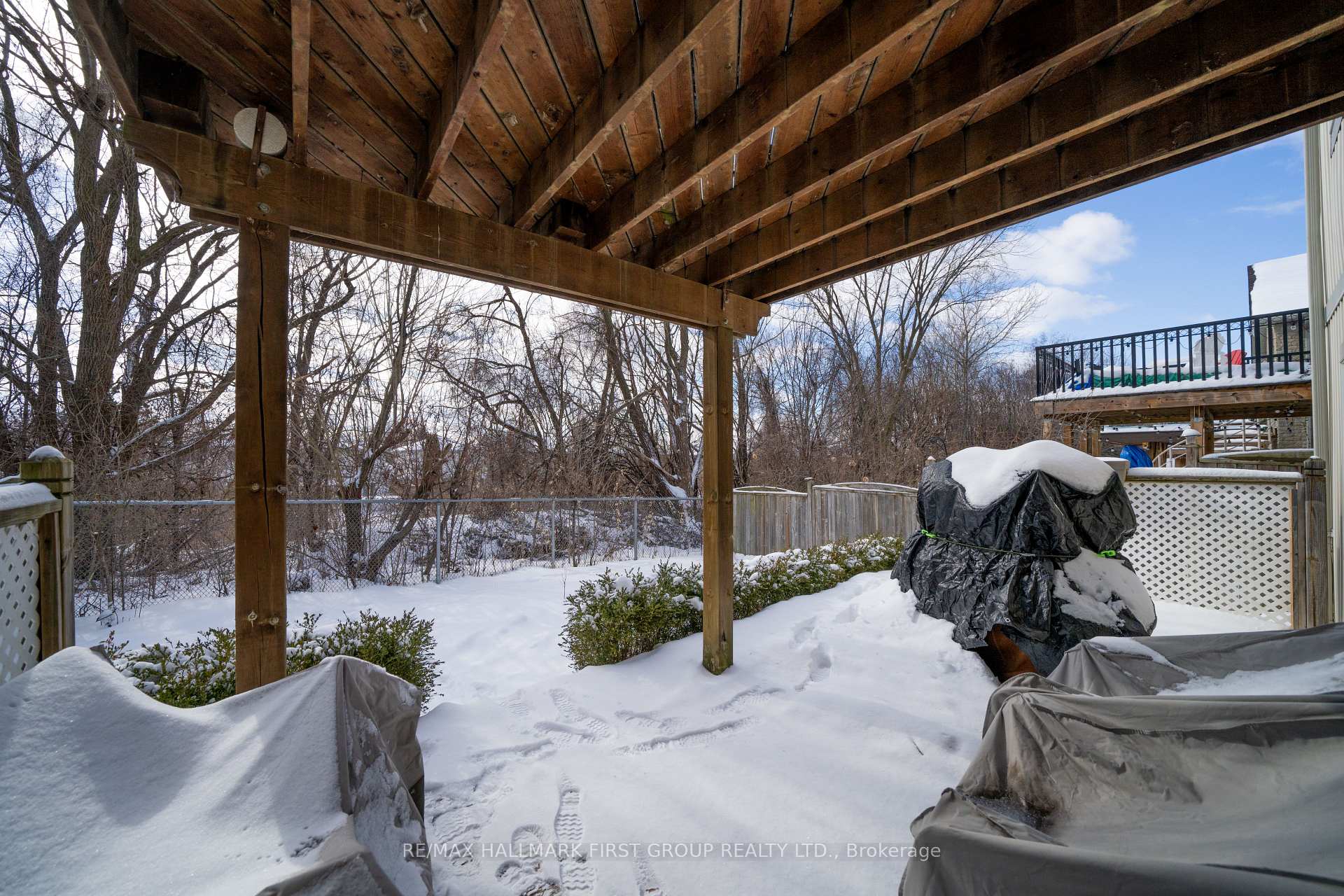 Photo 24 of 811 Greystone Court, Oshawa, Pinecrest — HOMEH