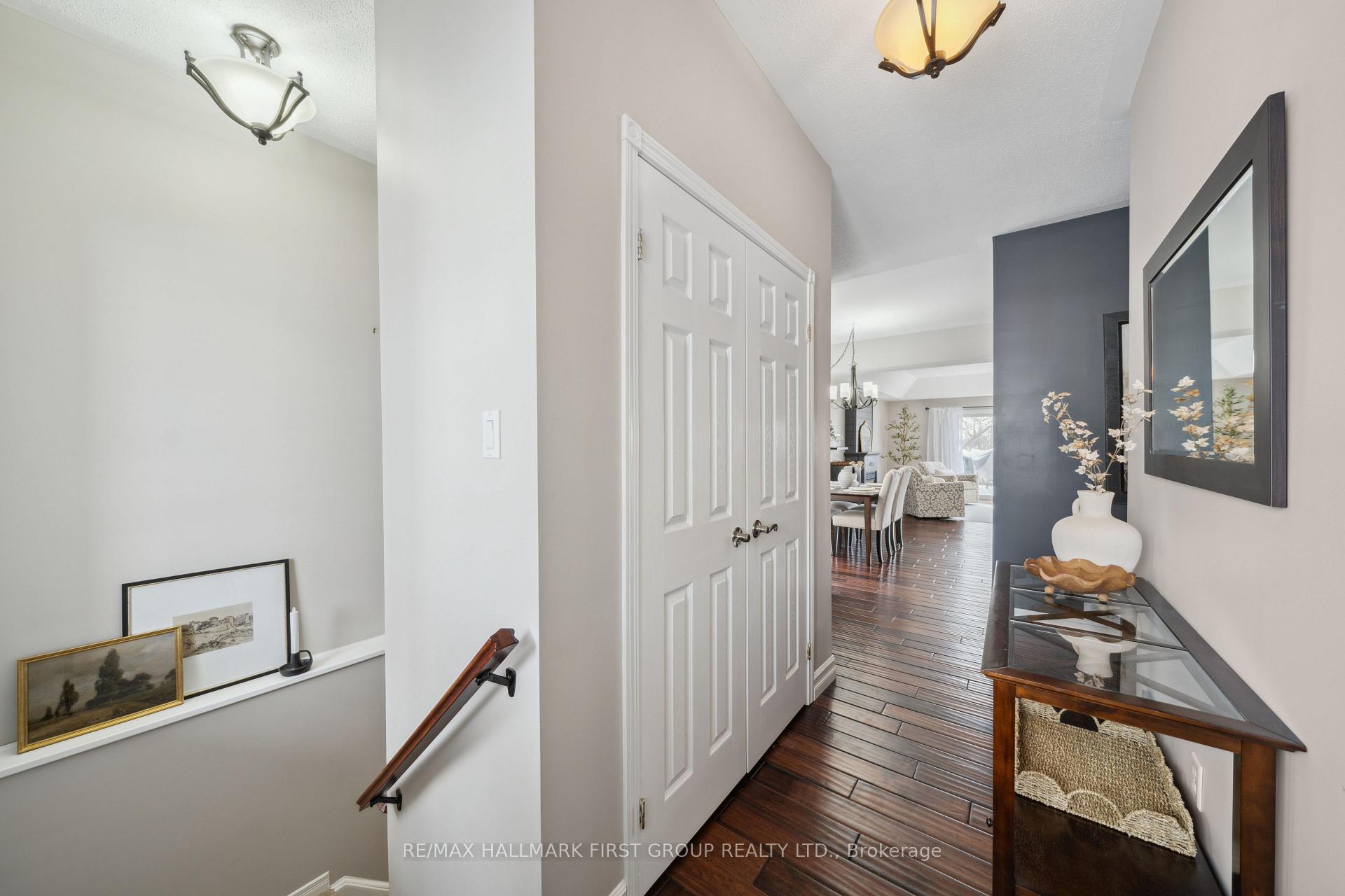 Photo 32 of 811 Greystone Court, Oshawa, Pinecrest — HOMEH