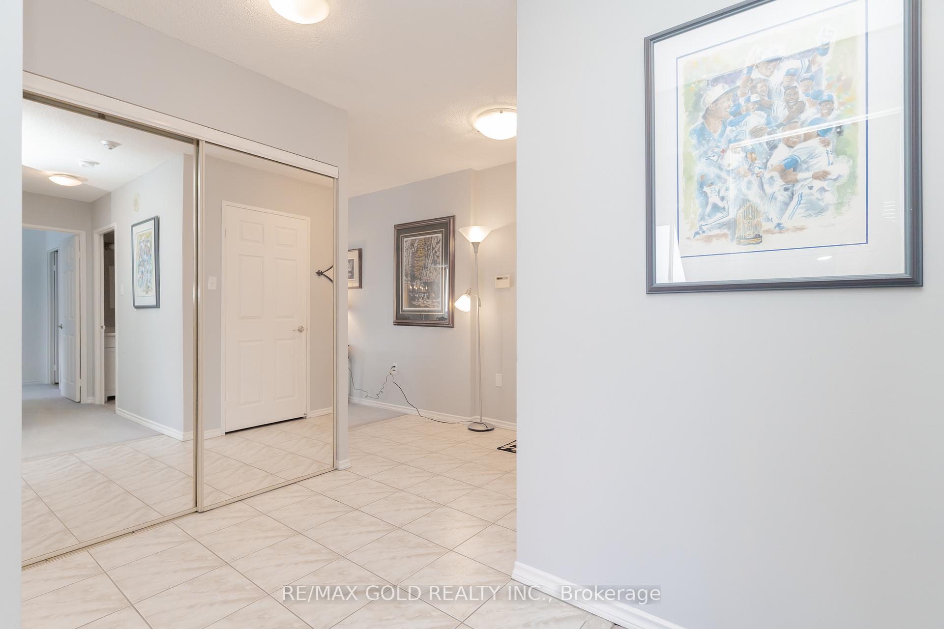 Photo 8 of Unit 509, 20 Cherrytree Drive, Brampton, Fletcher's Creek South — HOMEH
