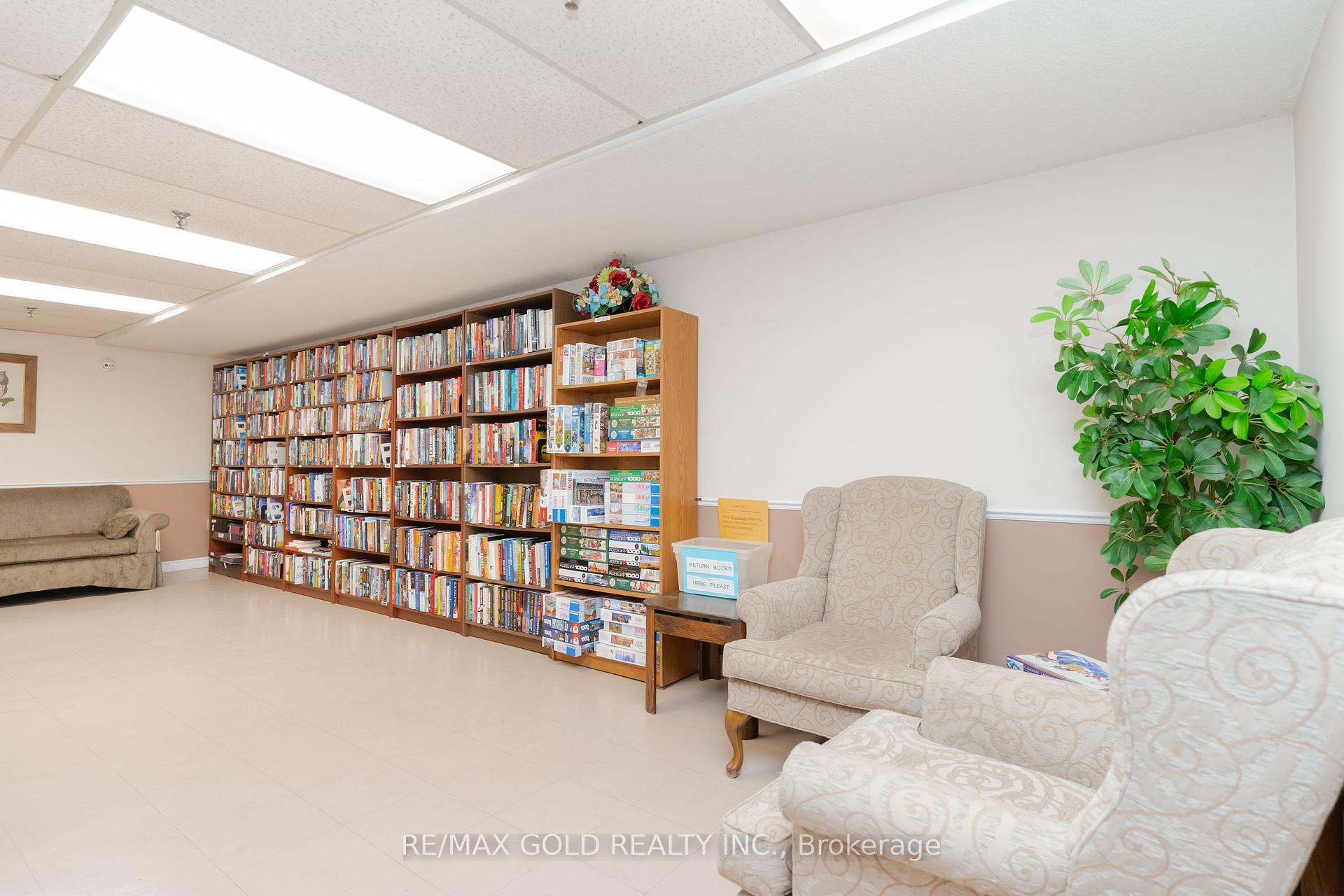 Photo 34 of Unit 509, 20 Cherrytree Drive, Brampton, Fletcher's Creek South — HOMEH